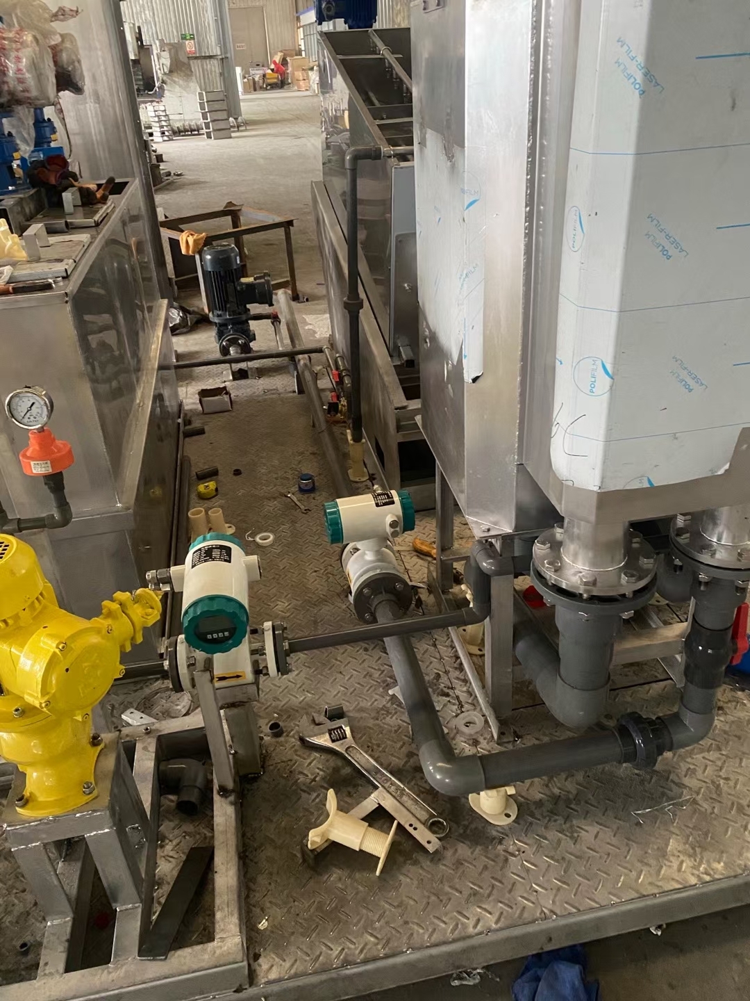 撬装叠螺机(1) 撬装叠螺机(1)