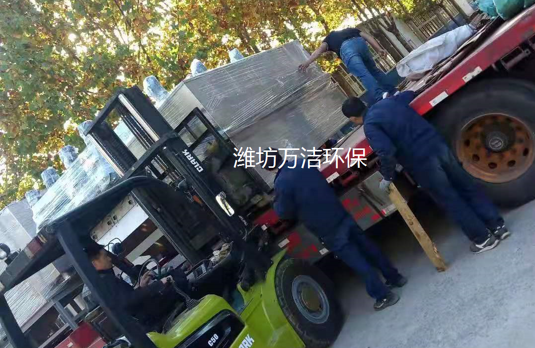 08ae666e0d060efa30136443c656d62 08ae666e0d060efa30136443c656d62